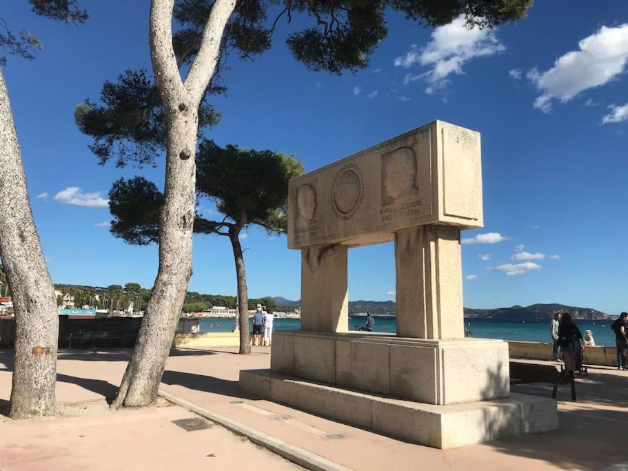 Superbe Duplex En Bord De Mer La Ciotat Exterior photo